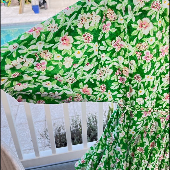 Nature's Glory Green Floral Print - Picture 8 of 8